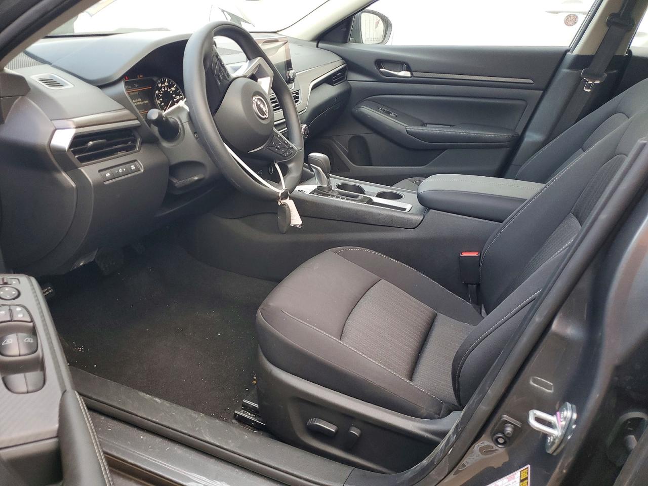 2025 NISSAN ALTIMA 2.5 SV photo 7