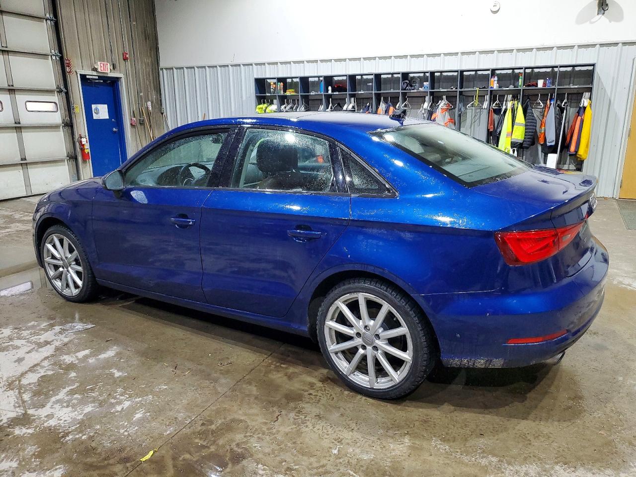 2015 AUDI A3 PREMIUM photo 2