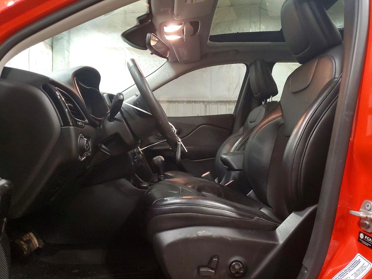 2021 JEEP CHEROKEE LATITUDE PLUS photo 7