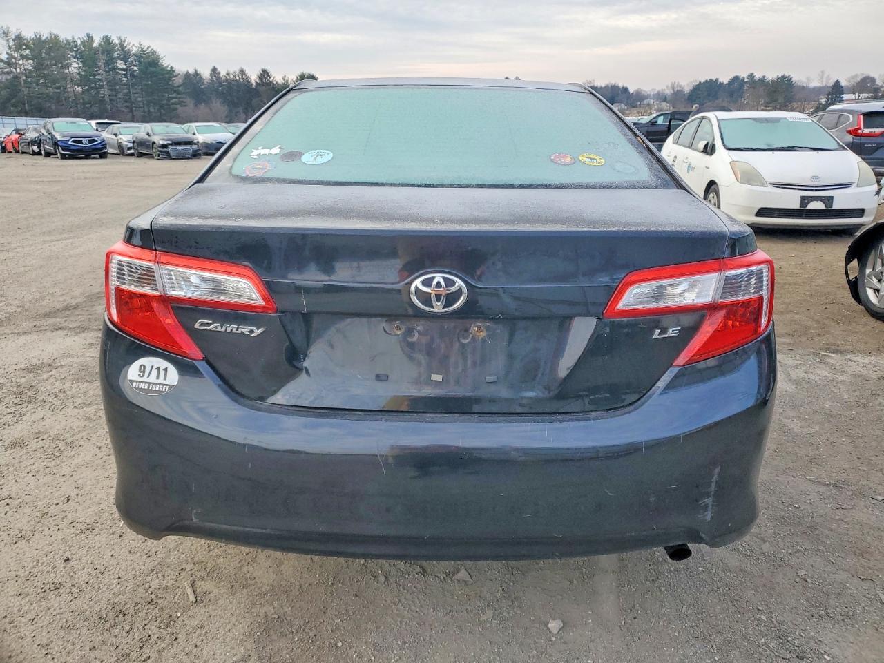 2013 TOYOTA CAMRY L photo 6