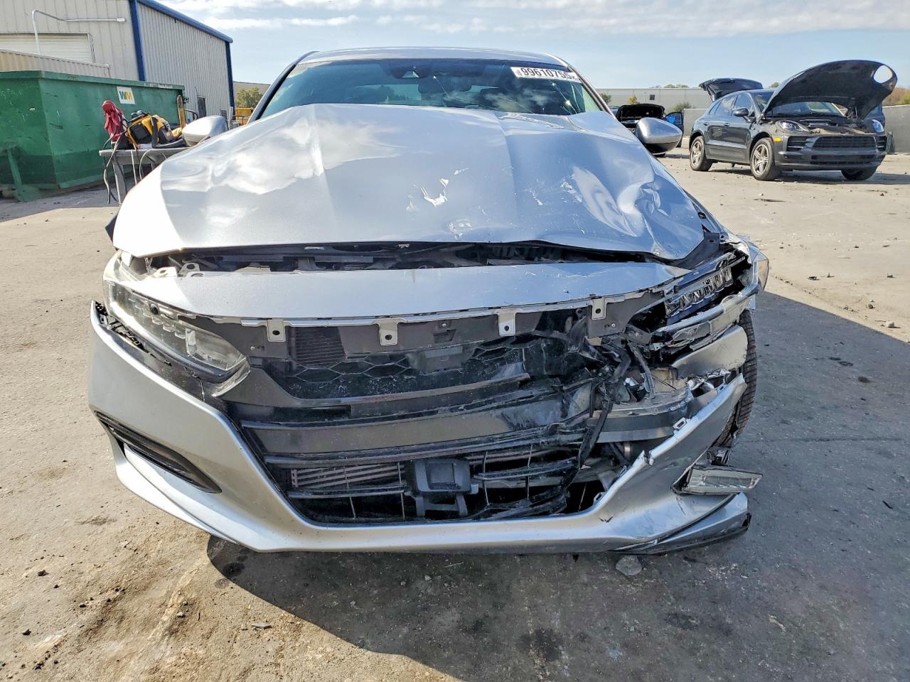 2018 HONDA ACCORD LX photo 5
