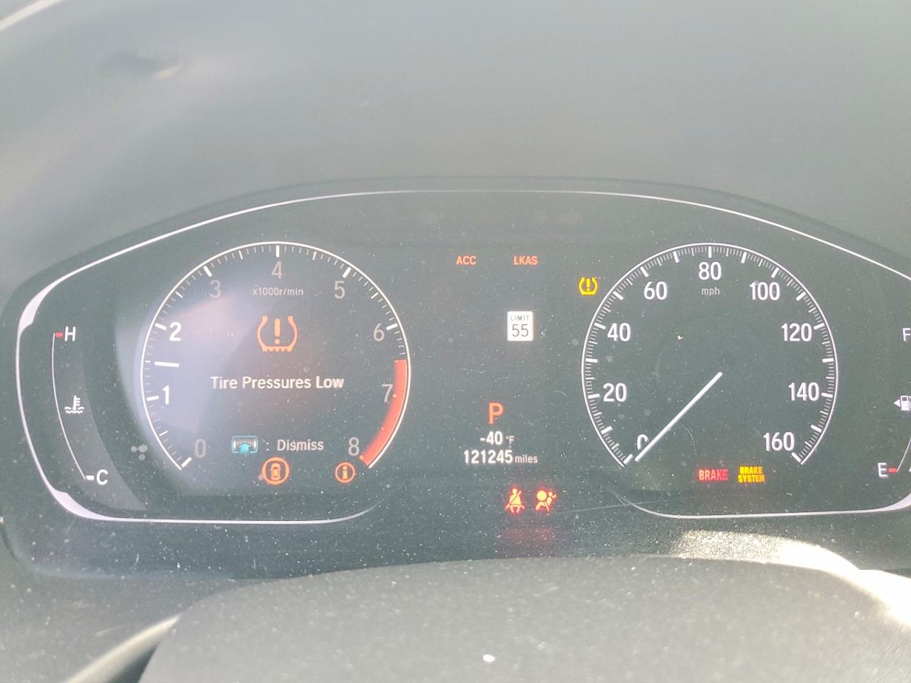 2018 HONDA ACCORD LX photo 9