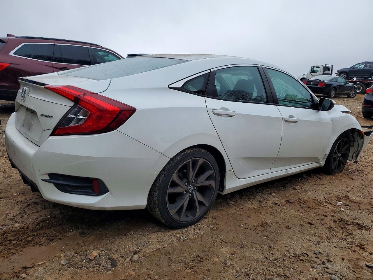 2020 HONDA CIVIC SPORT photo 3