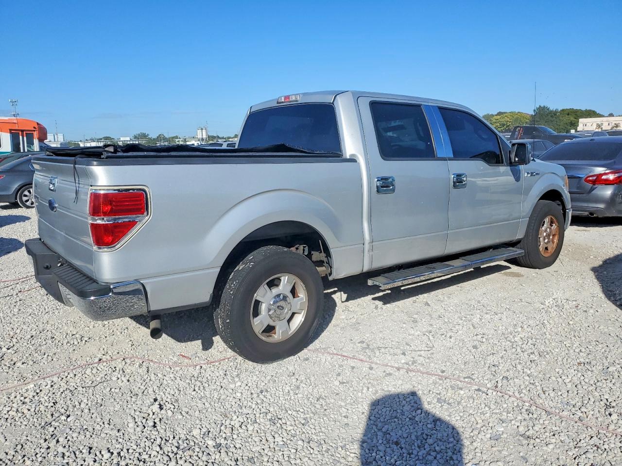2009 FORD F150 SUPERCREW photo 3