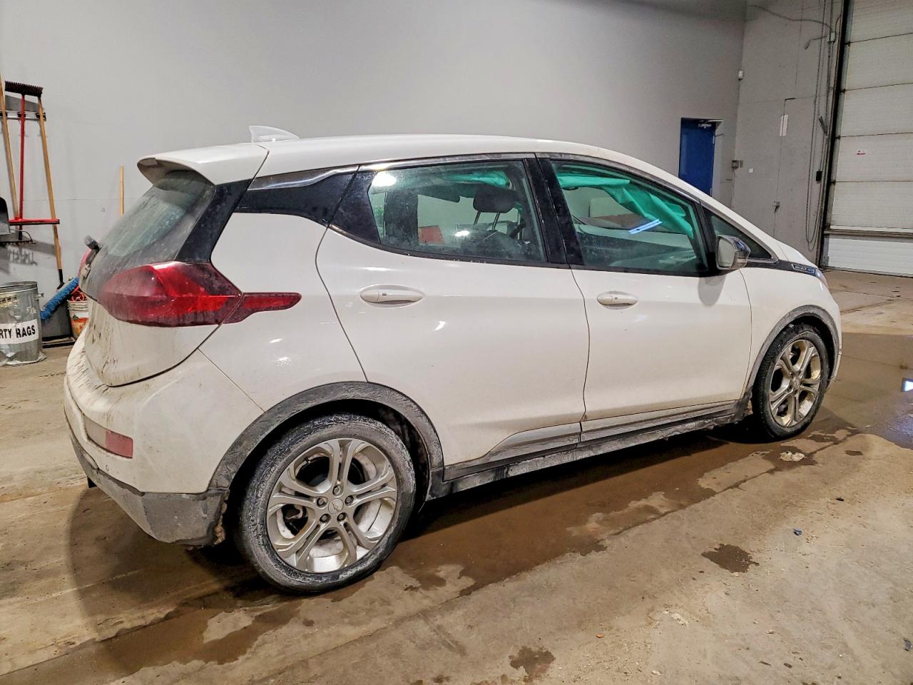 2019 CHEVROLET BOLT EV LT photo 3