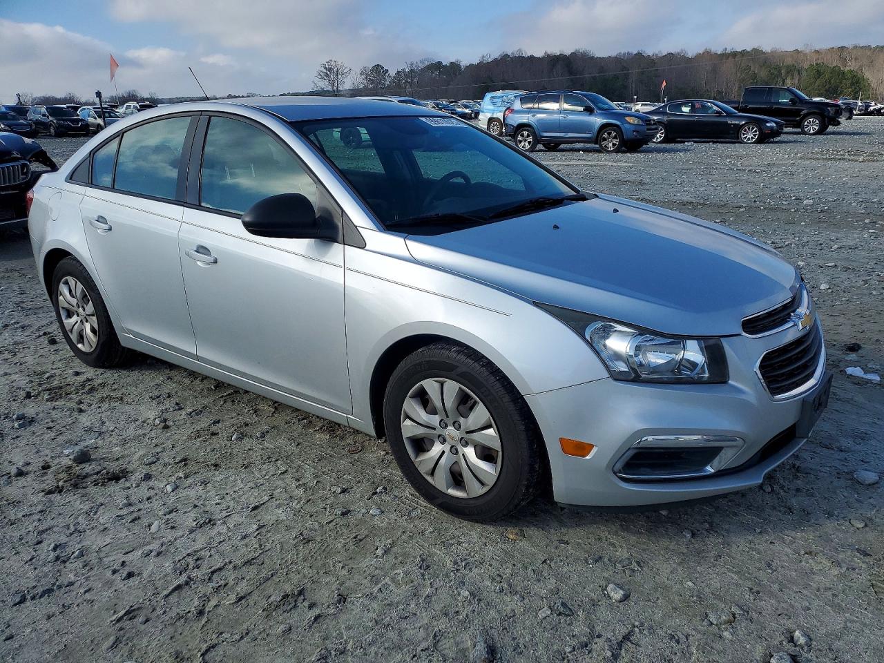 2015 CHEVROLET CRUZE LS photo 4