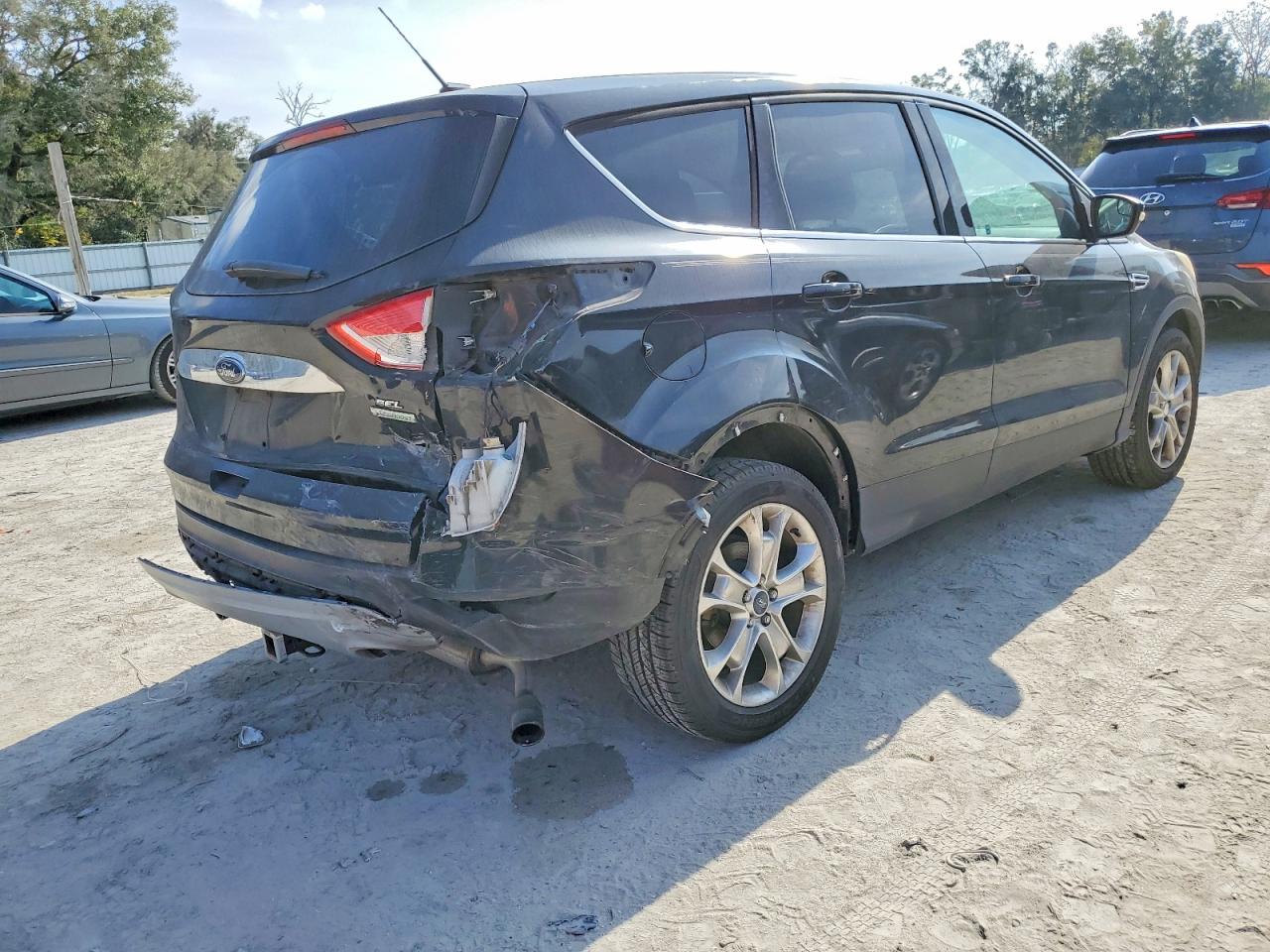 2013 FORD ESCAPE SEL photo 3