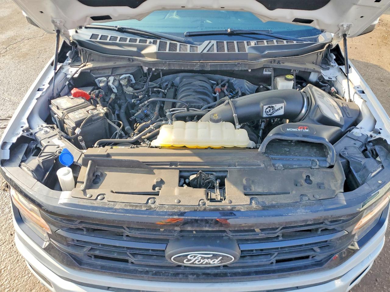 2024 FORD F150 XLT photo 11
