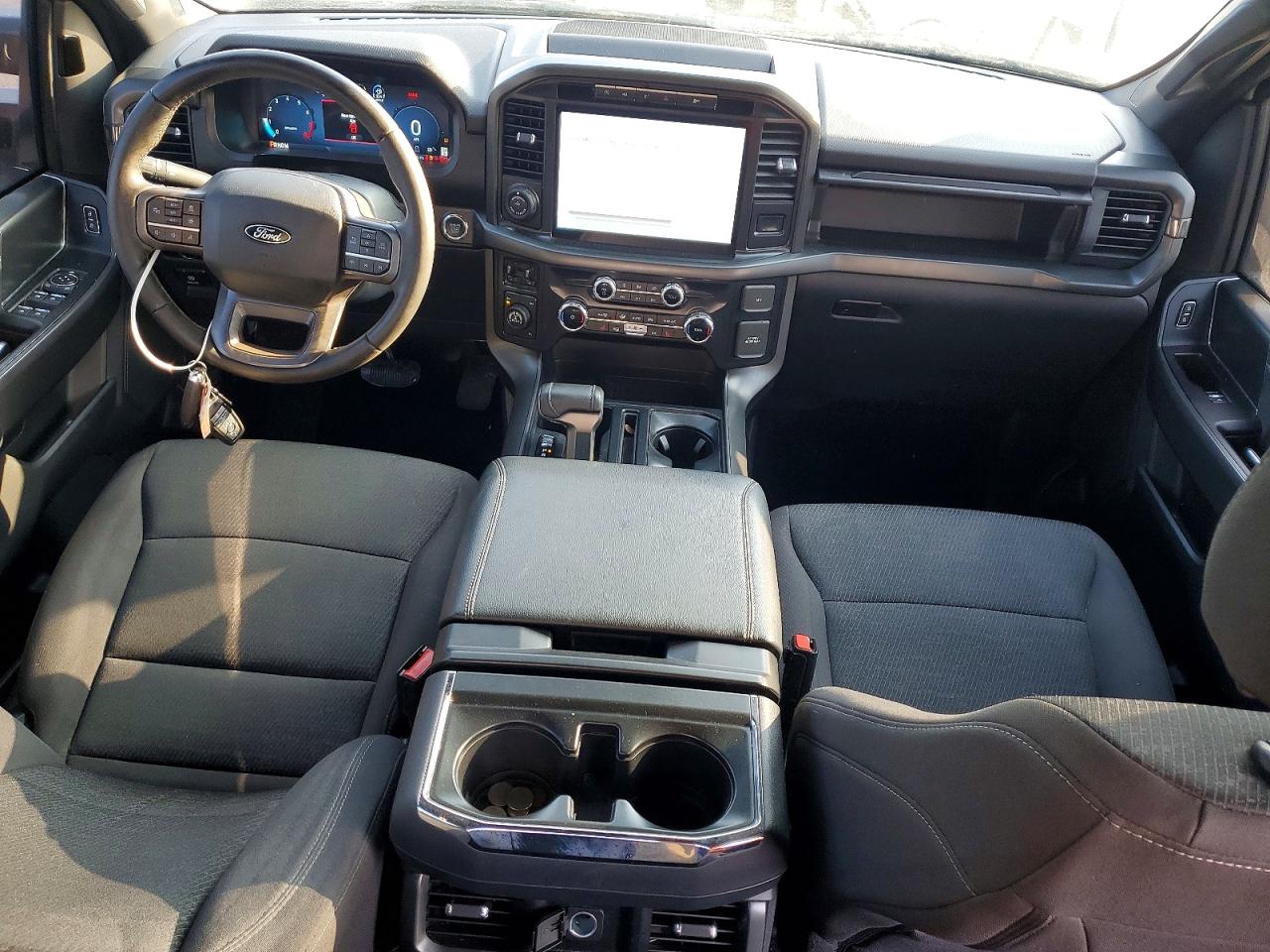 2024 FORD F150 XLT photo 8