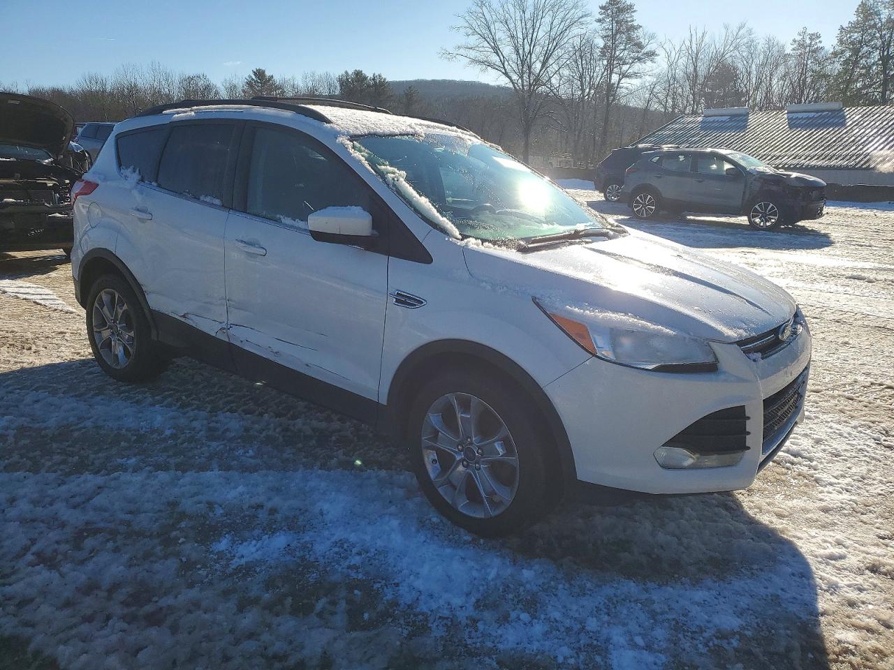 2016 FORD ESCAPE SE photo 4