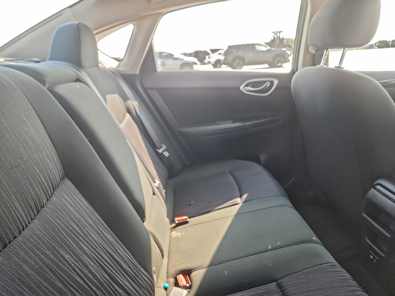 2019 NISSAN SENTRA S photo 10