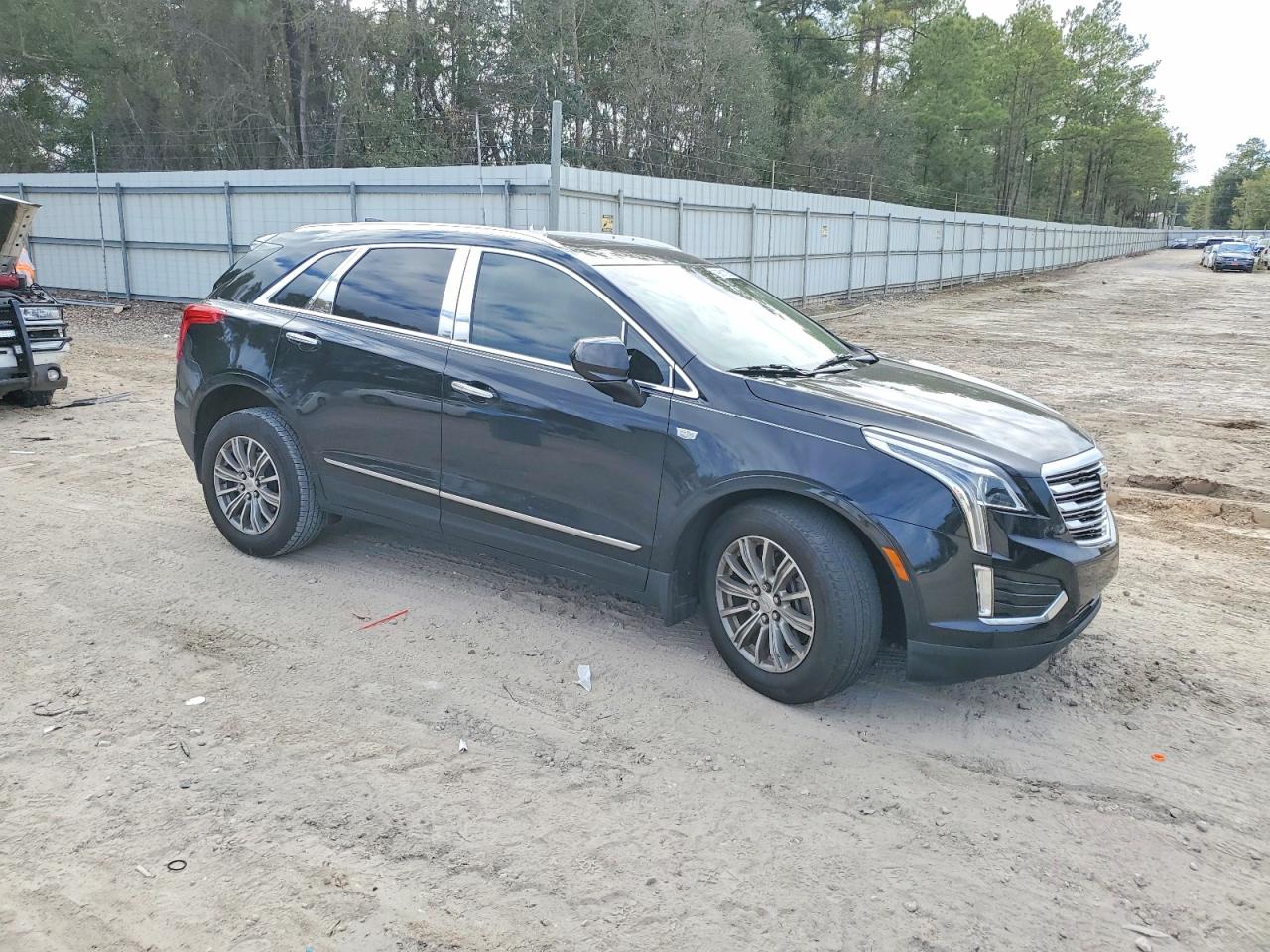 2017 CADILLAC XT5 LUXURY photo 7