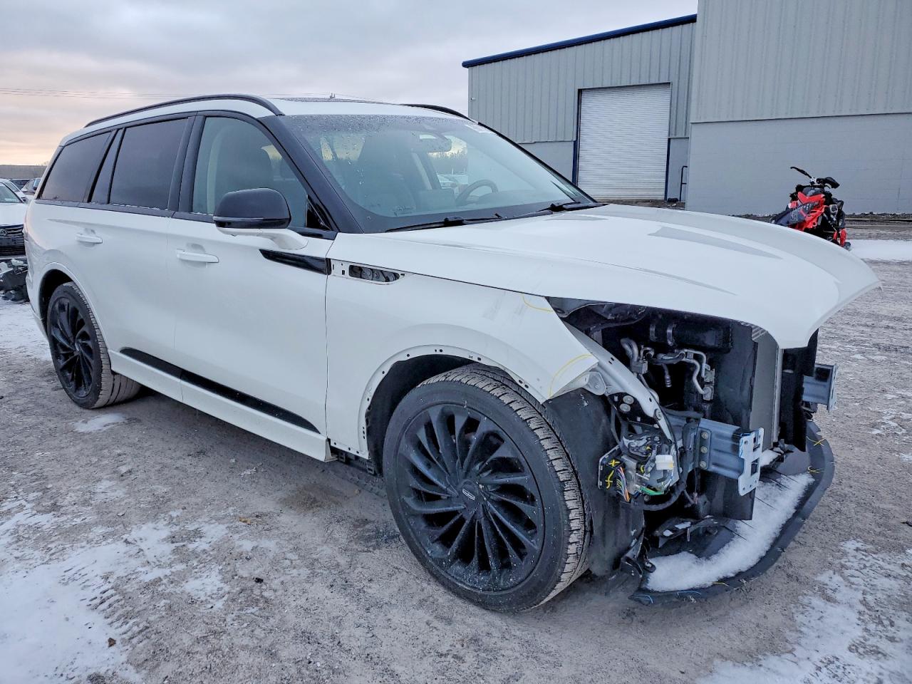 2023 LINCOLN AVIATOR RESERVE photo 4