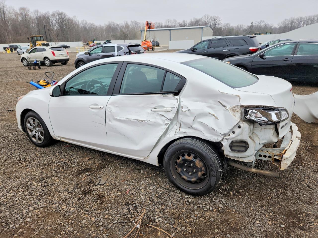 2013 MAZDA 3 I photo 2