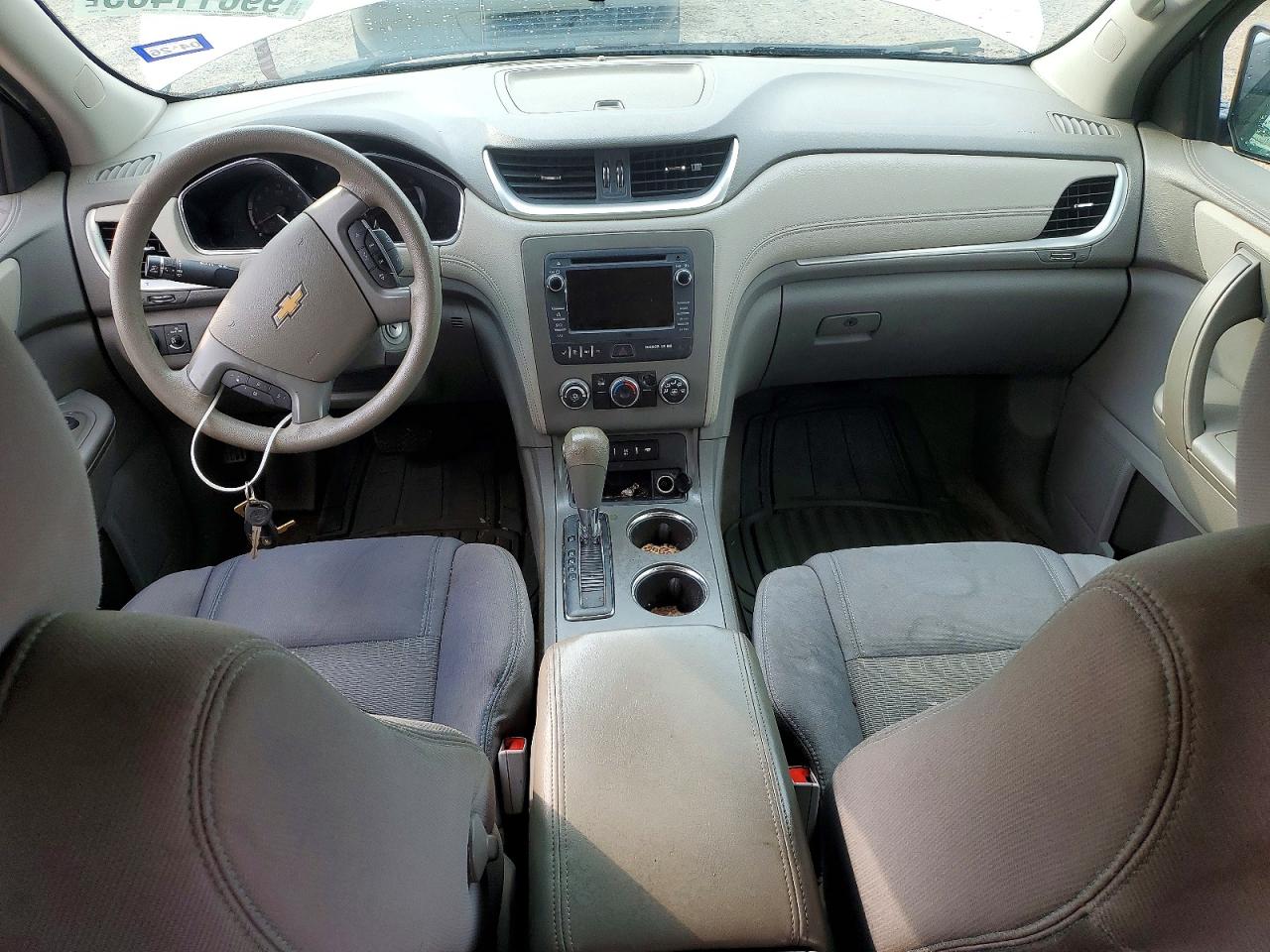2014 CHEVROLET TRAVERSE LS photo 8