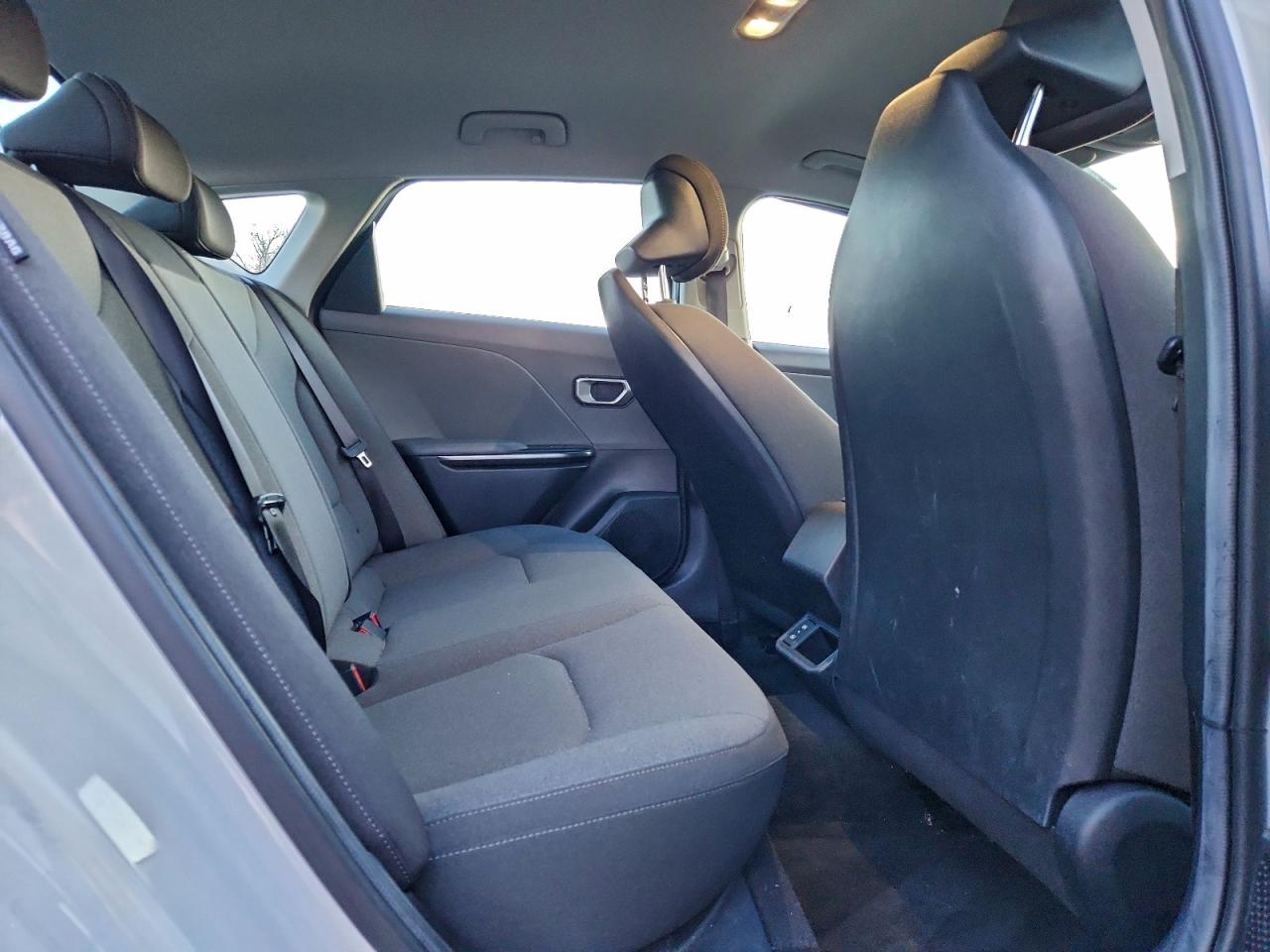 2025 KIA K4 LX photo 10