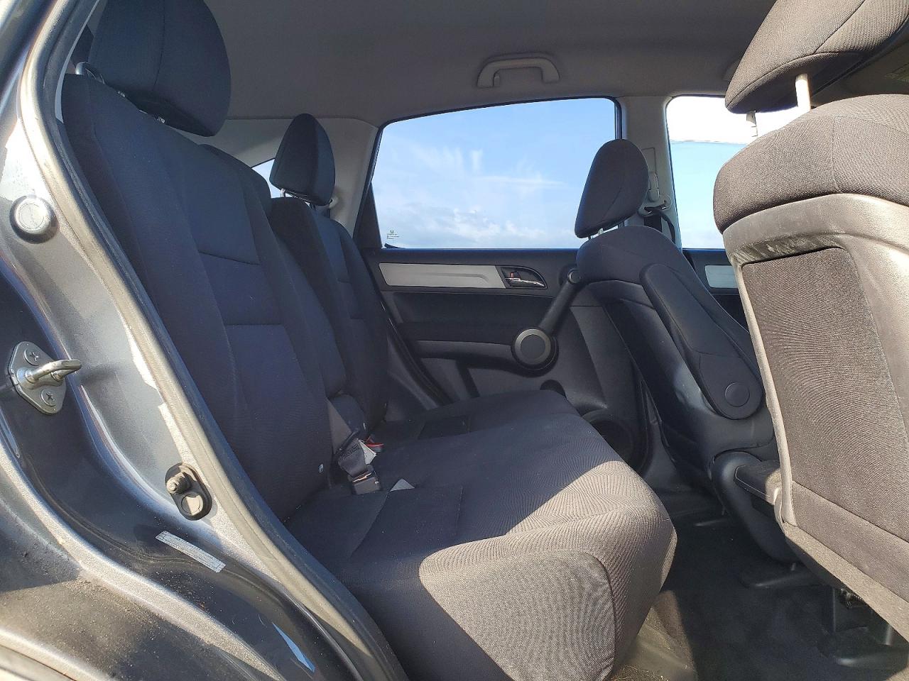 2011 HONDA CR-V LX photo 11