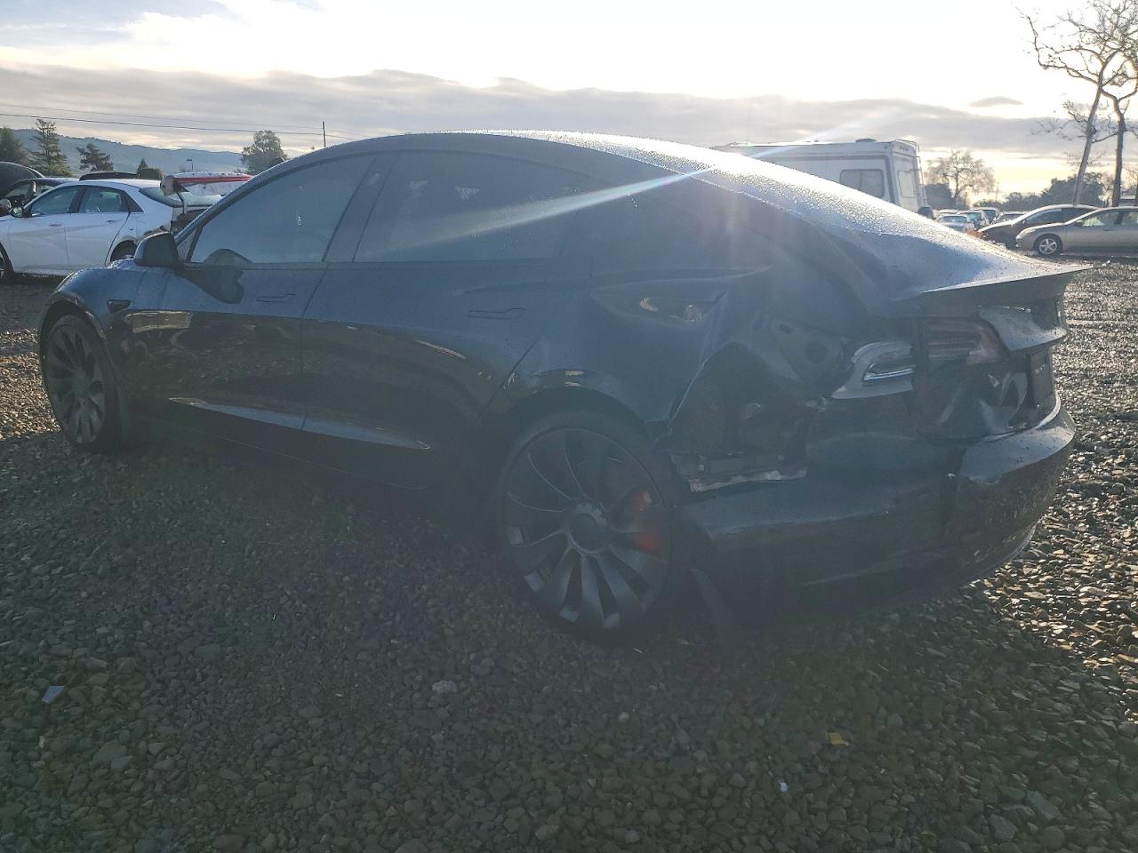 2023 TESLA MODEL 3 photo 2