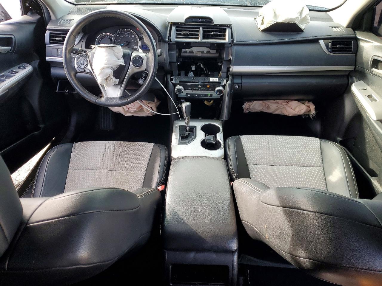 2012 TOYOTA CAMRY BASE photo 8