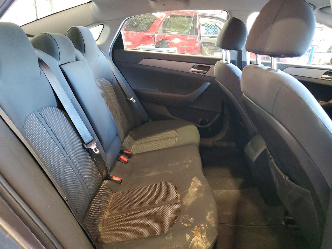 2018 HYUNDAI SONATA SE photo 10