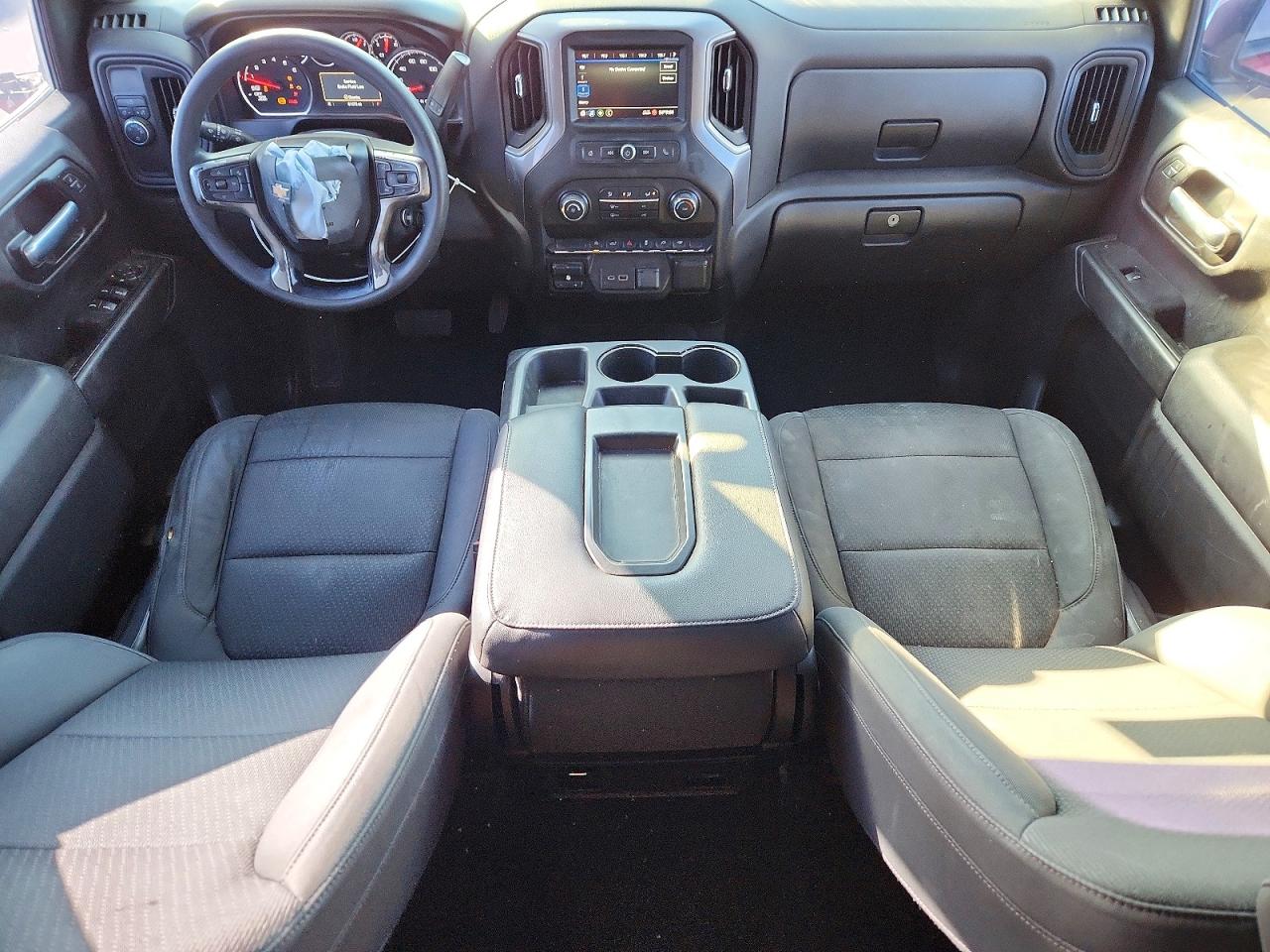 2021 CHEVROLET SILVERADO C1500 CUSTOM photo 8