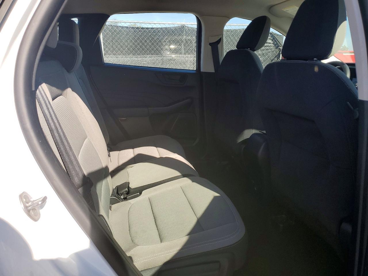 2022 FORD ESCAPE S photo 11