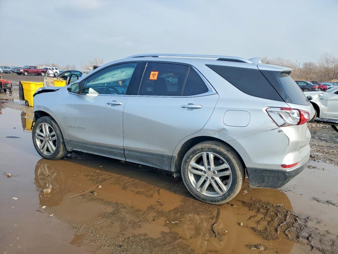 2020 CHEVROLET EQUINOX PREMIER photo 2
