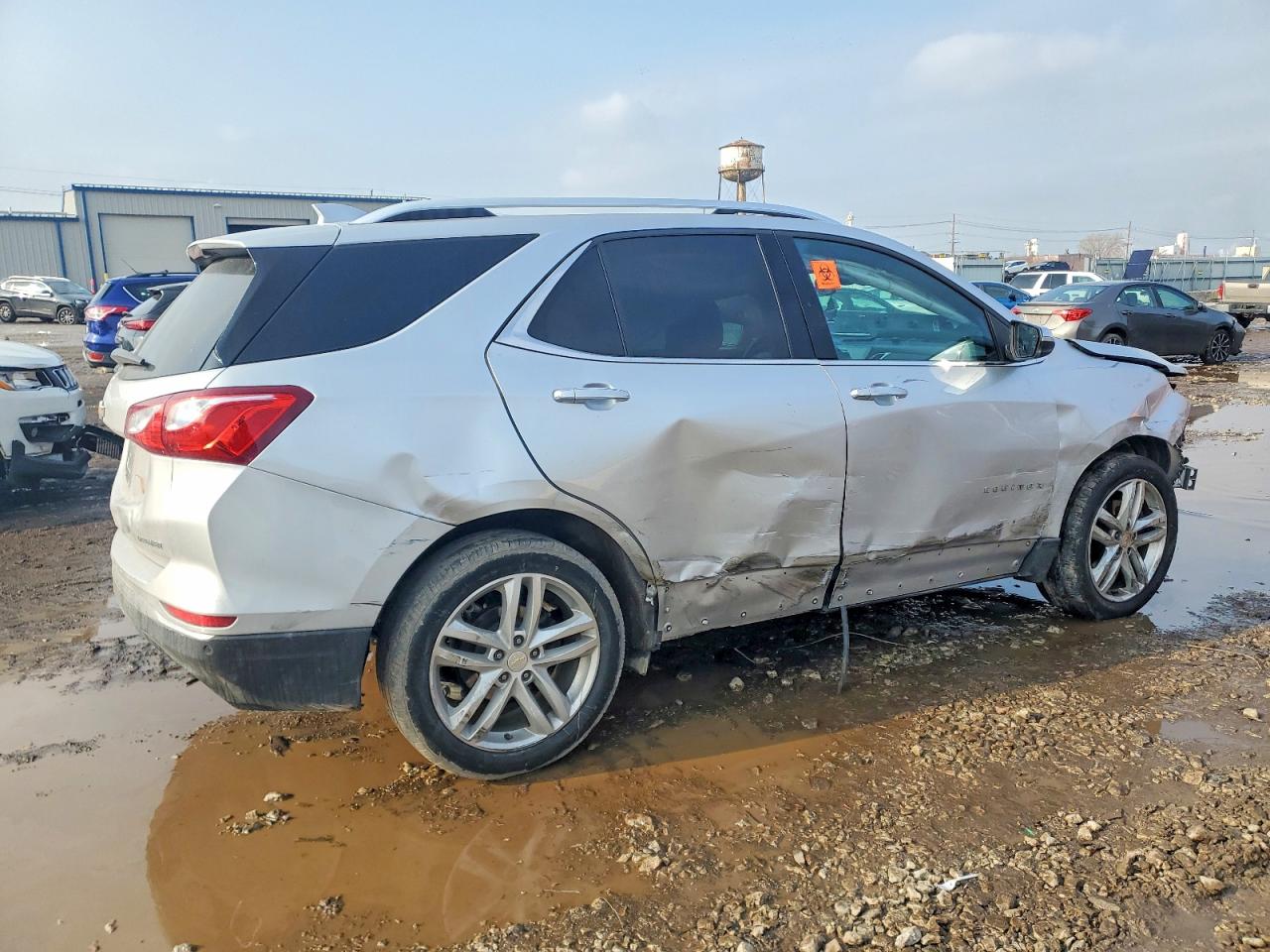 2020 CHEVROLET EQUINOX PREMIER photo 3