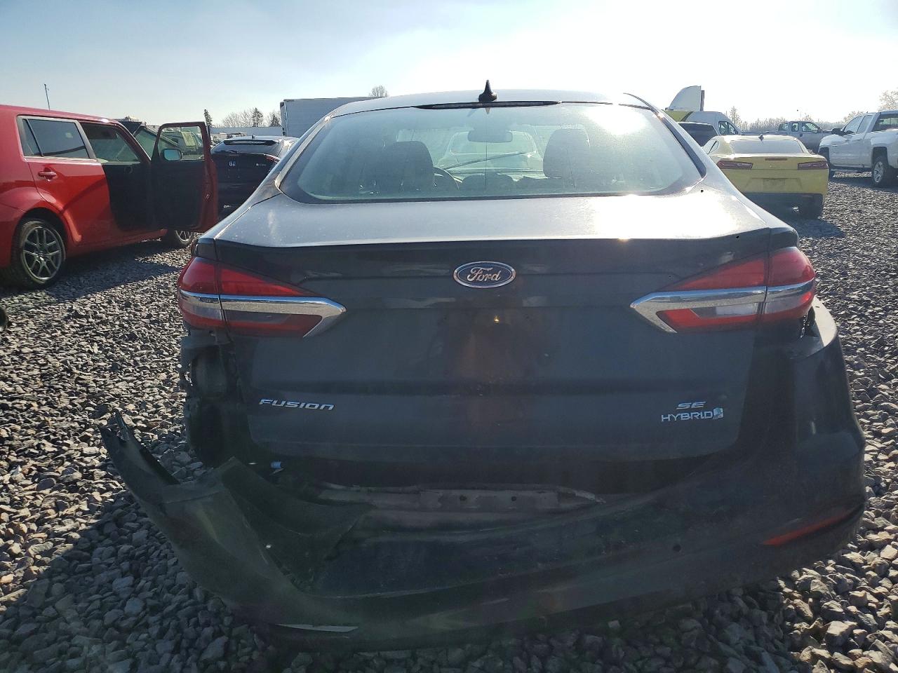 2019 FORD FUSION SE photo 6