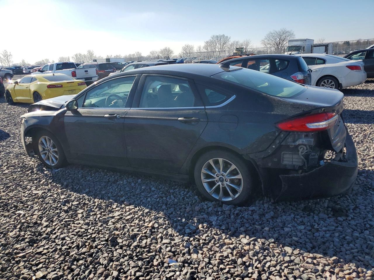 2019 FORD FUSION SE photo 2
