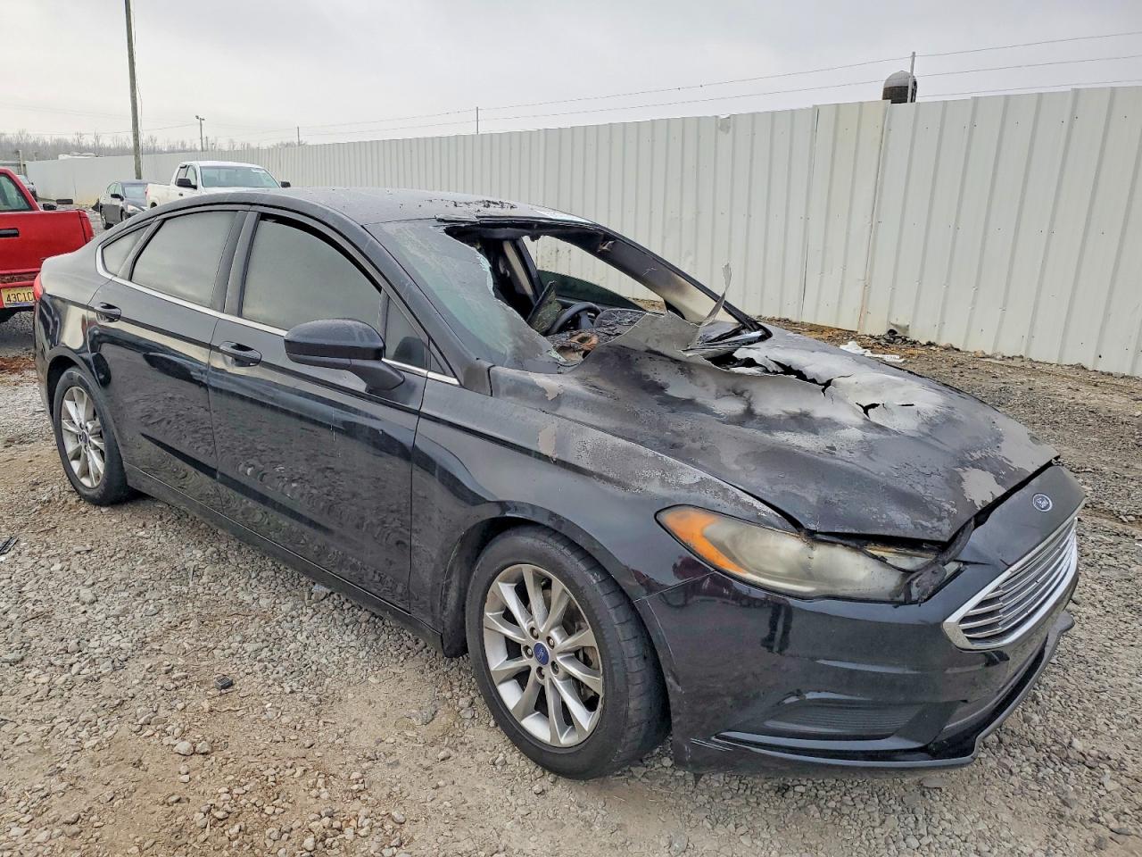 2017 FORD FUSION SE photo 4