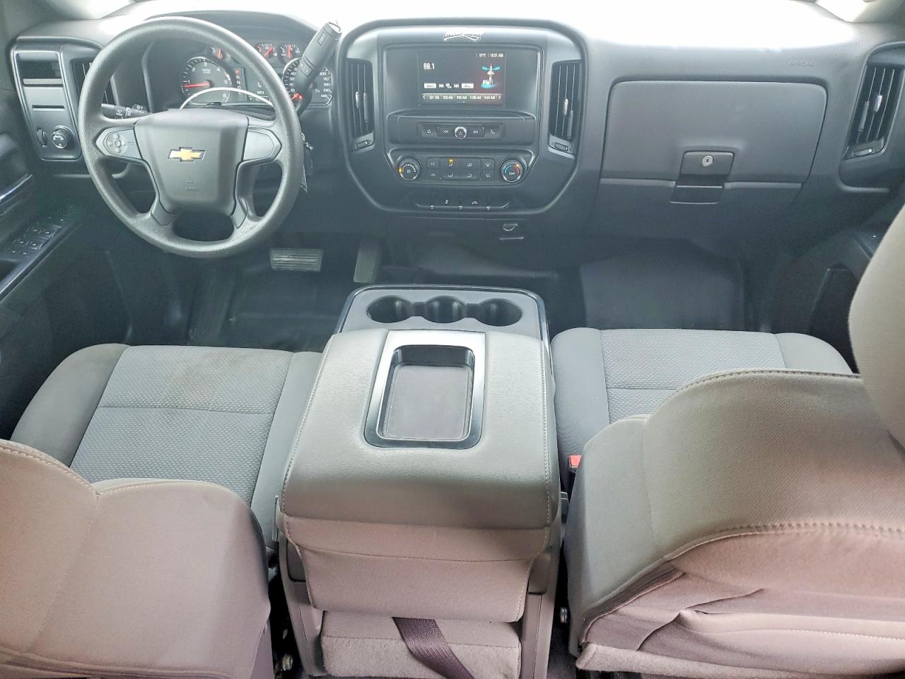 2017 CHEVROLET SILVERADO K1500 photo 8