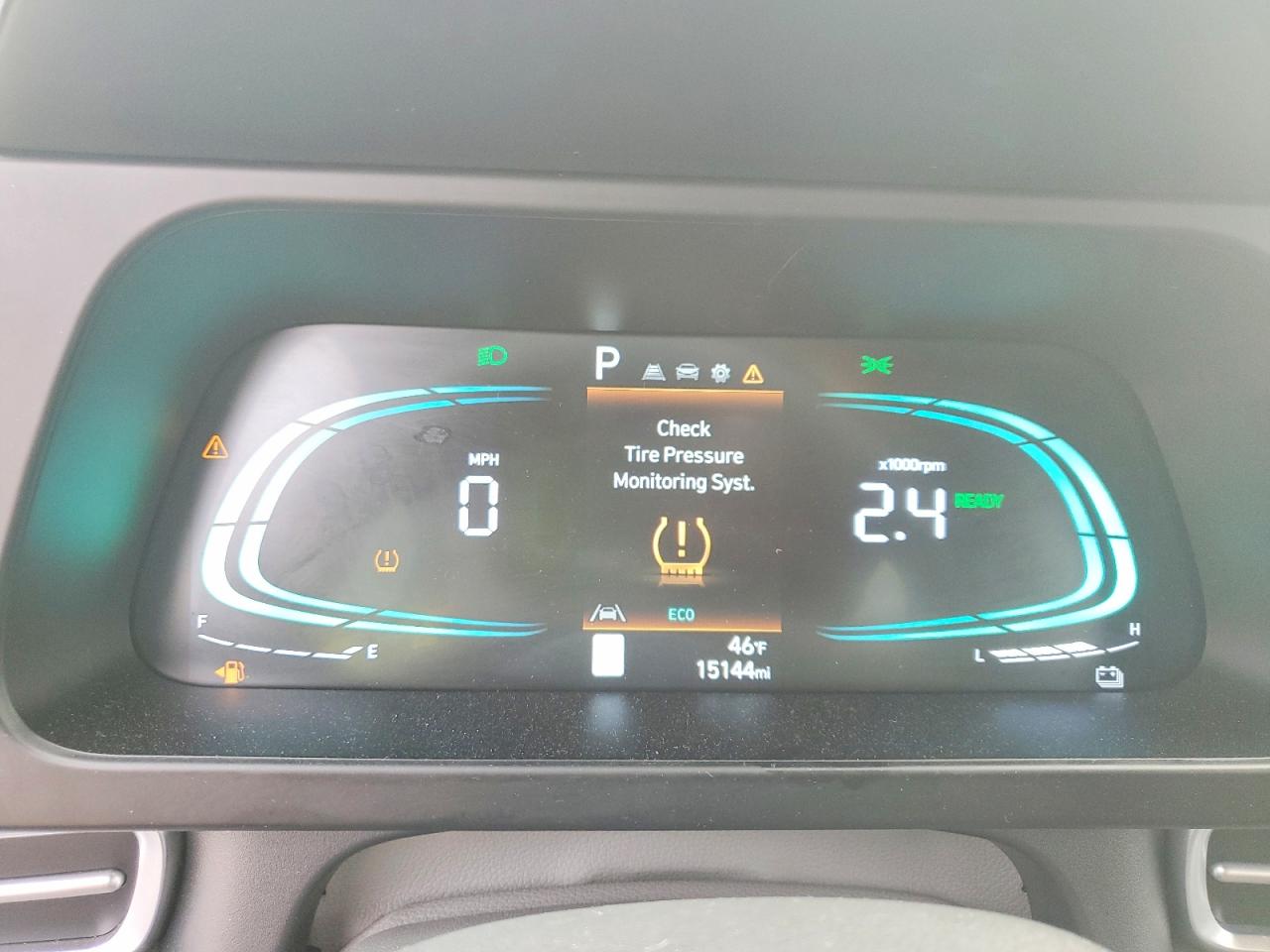 2025 HYUNDAI ELANTRA BLUE photo 9