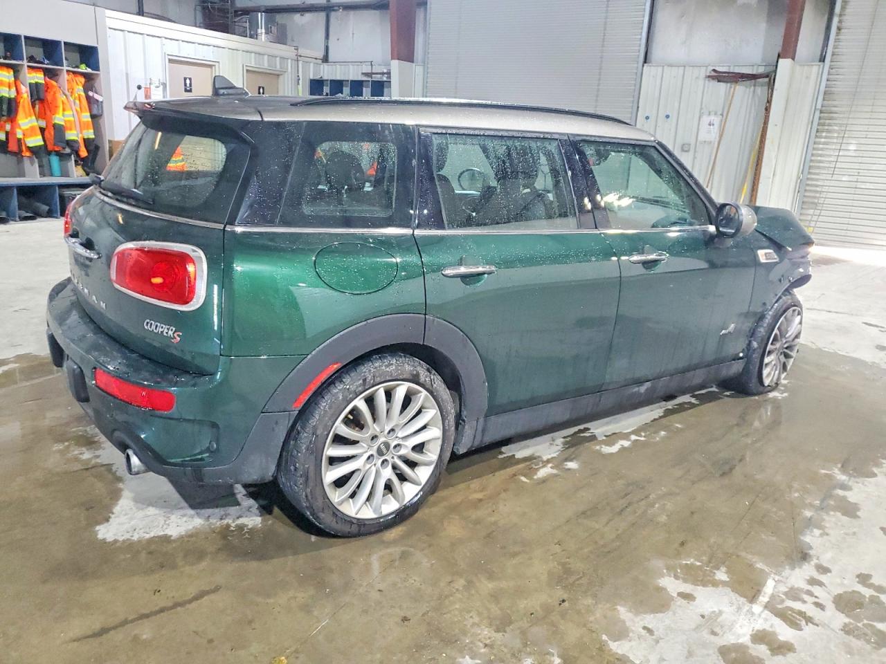2017 MINI COOPER S CLUBMAN ALL4 photo 3