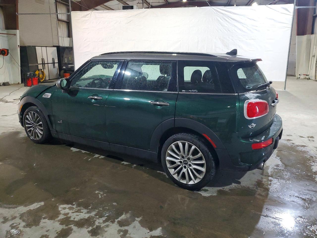 2017 MINI COOPER S CLUBMAN ALL4 photo 2