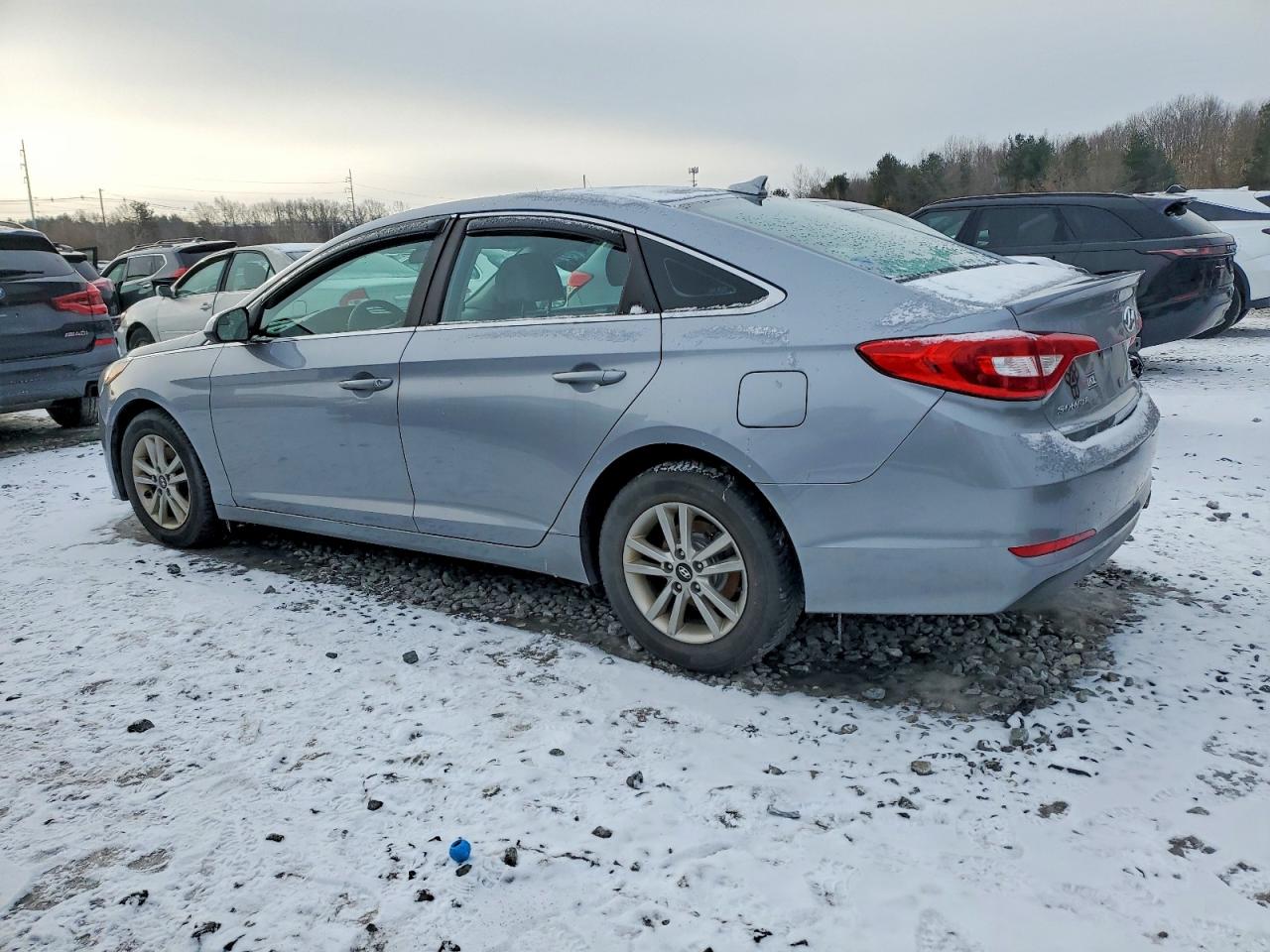 2017 HYUNDAI SONATA SE photo 2