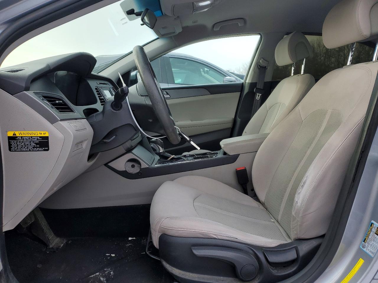 2017 HYUNDAI SONATA SE photo 7