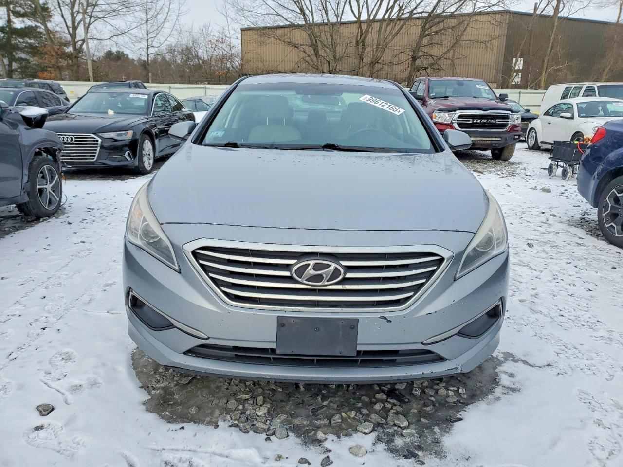 2017 HYUNDAI SONATA SE photo 5