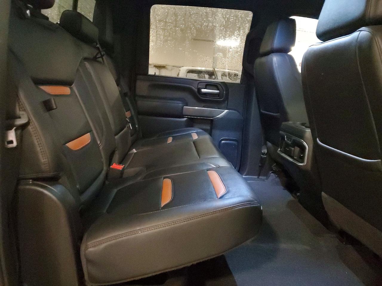 2020 GMC SIERRA K2500 AT4 photo 19