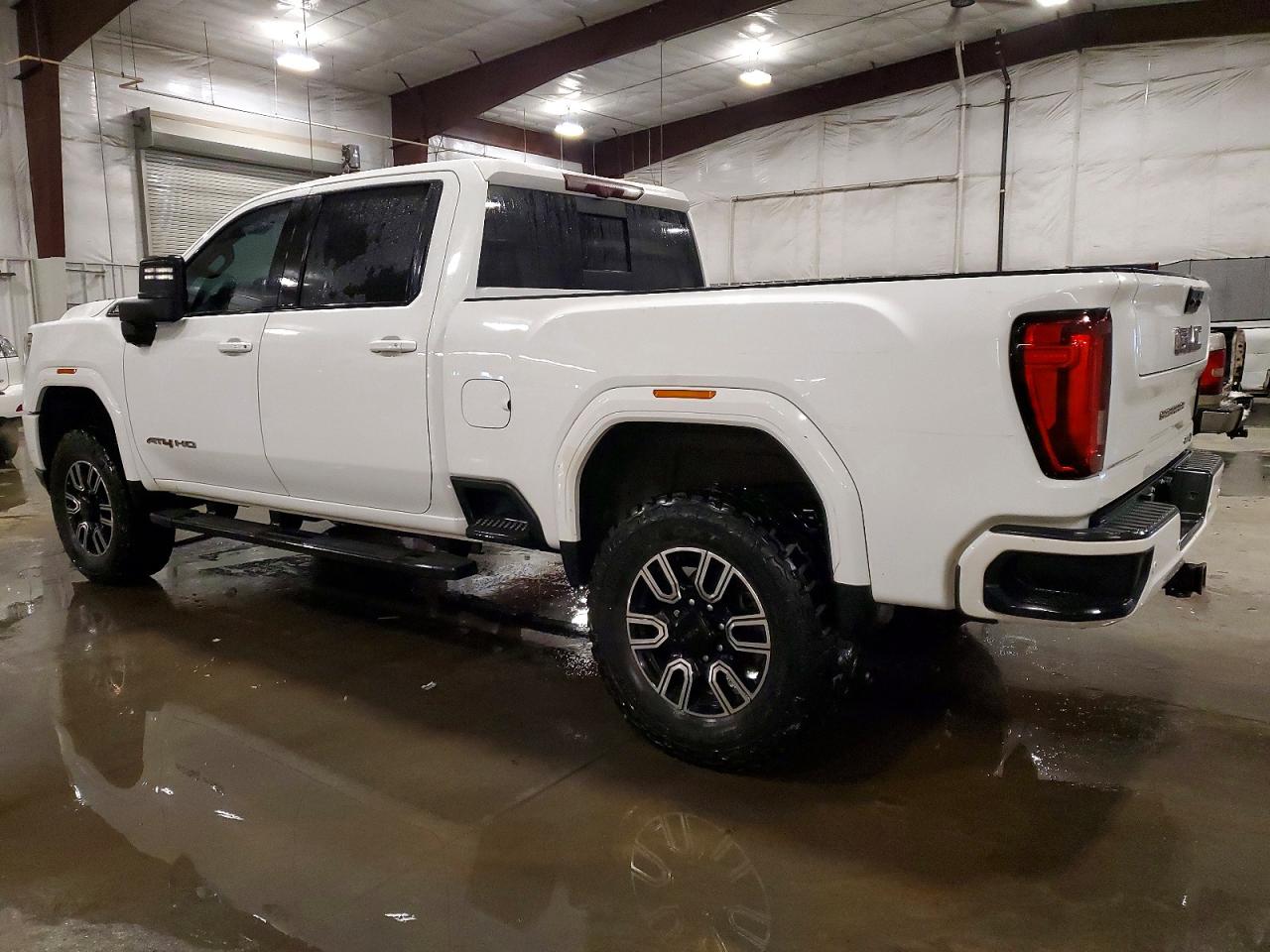 2020 GMC SIERRA K2500 AT4 photo 3
