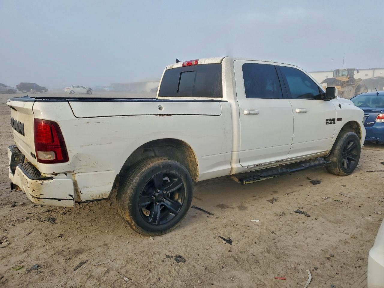 2017 RAM 1500 SPORT photo 3