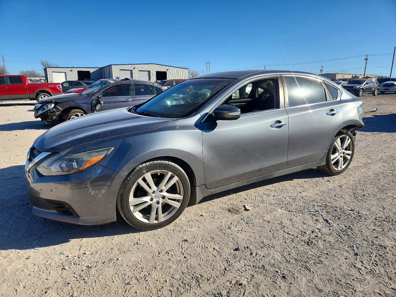 2016 NISSAN ALTIMA