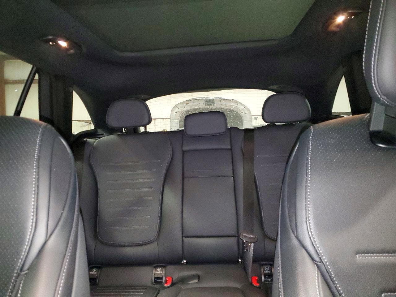 2024 MERCEDES-BENZ GLC 300 4MATIC photo 10