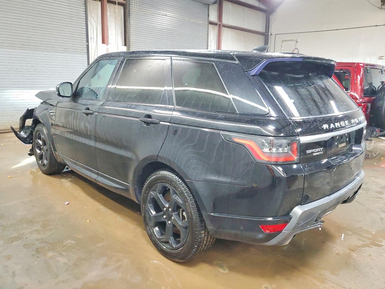 2018 LAND ROVER RANGE ROVER SPORT HSE photo 2