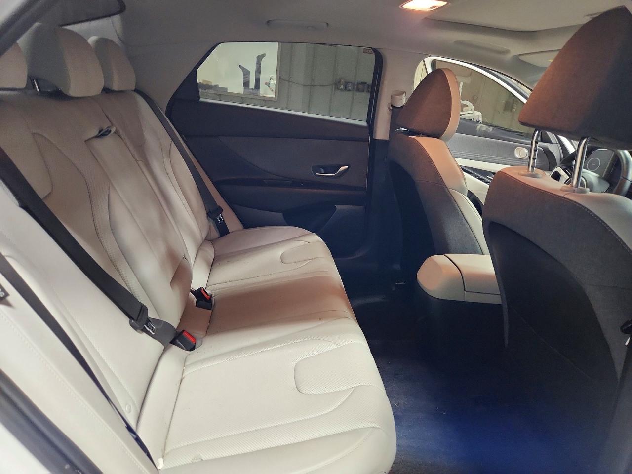 2025 HYUNDAI ELANTRA LIMITED photo 10