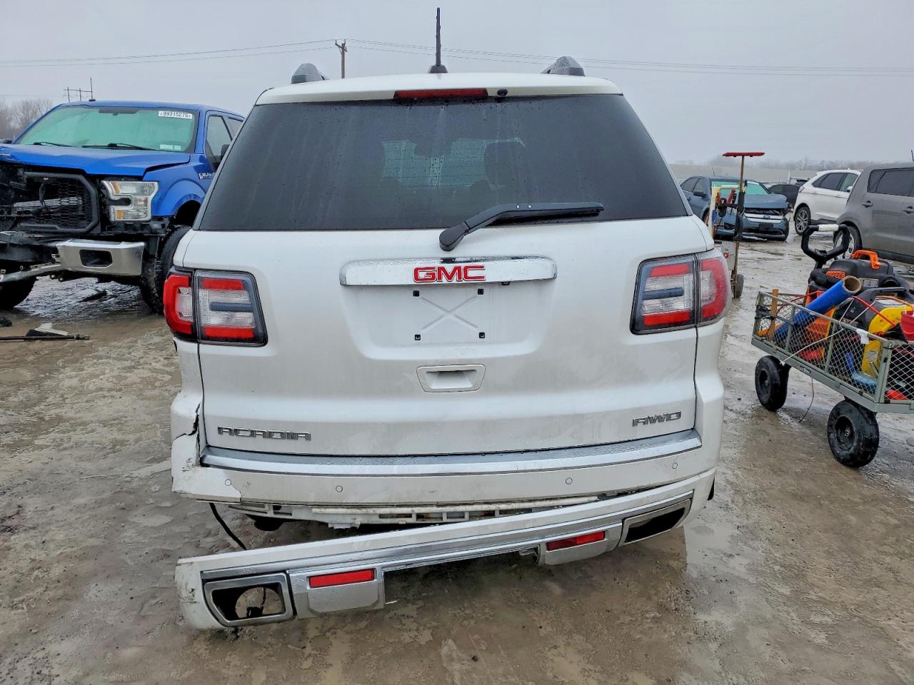 2016 GMC ACADIA DENALI photo 6