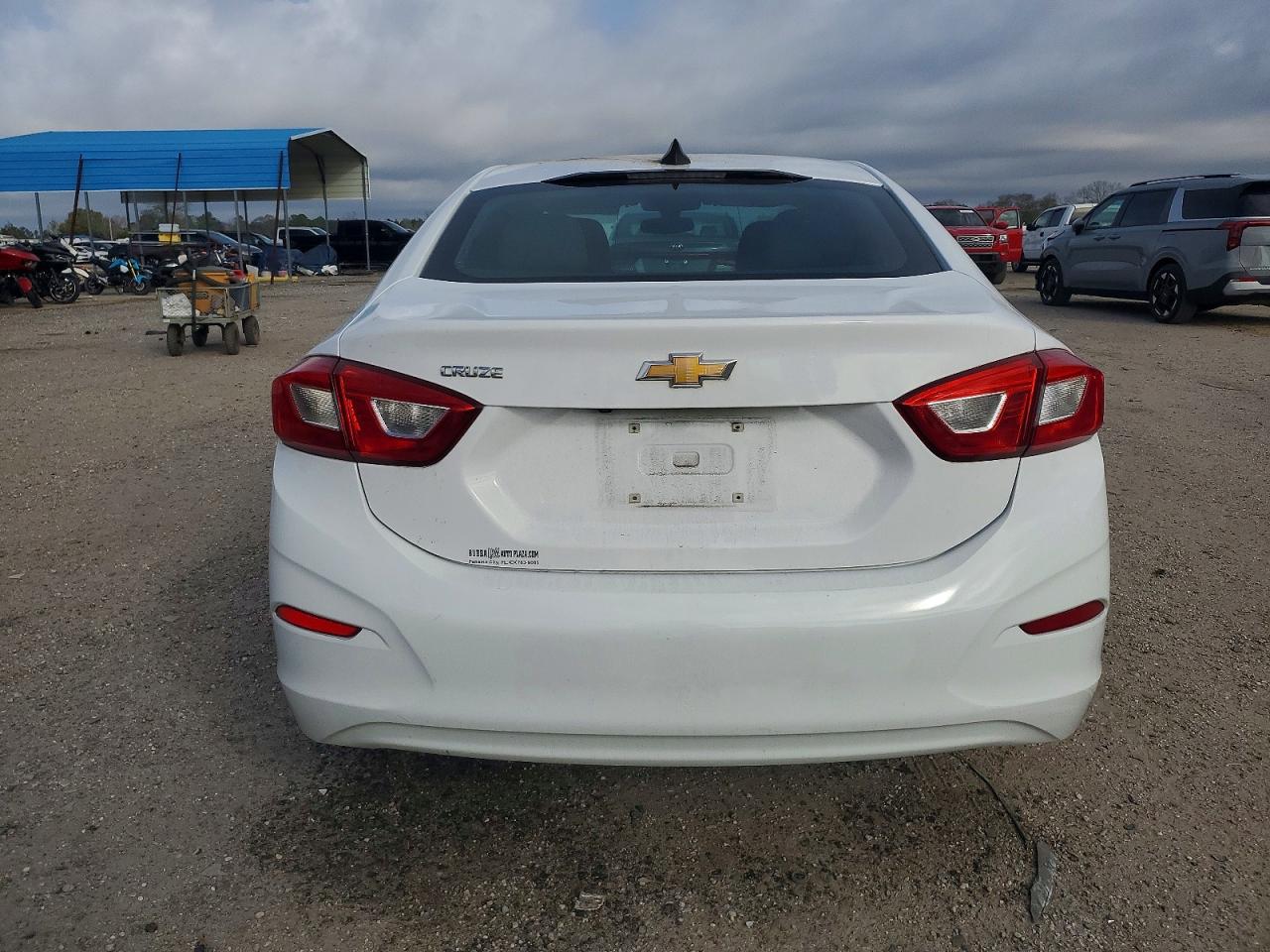 2019 CHEVROLET CRUZE LS photo 6