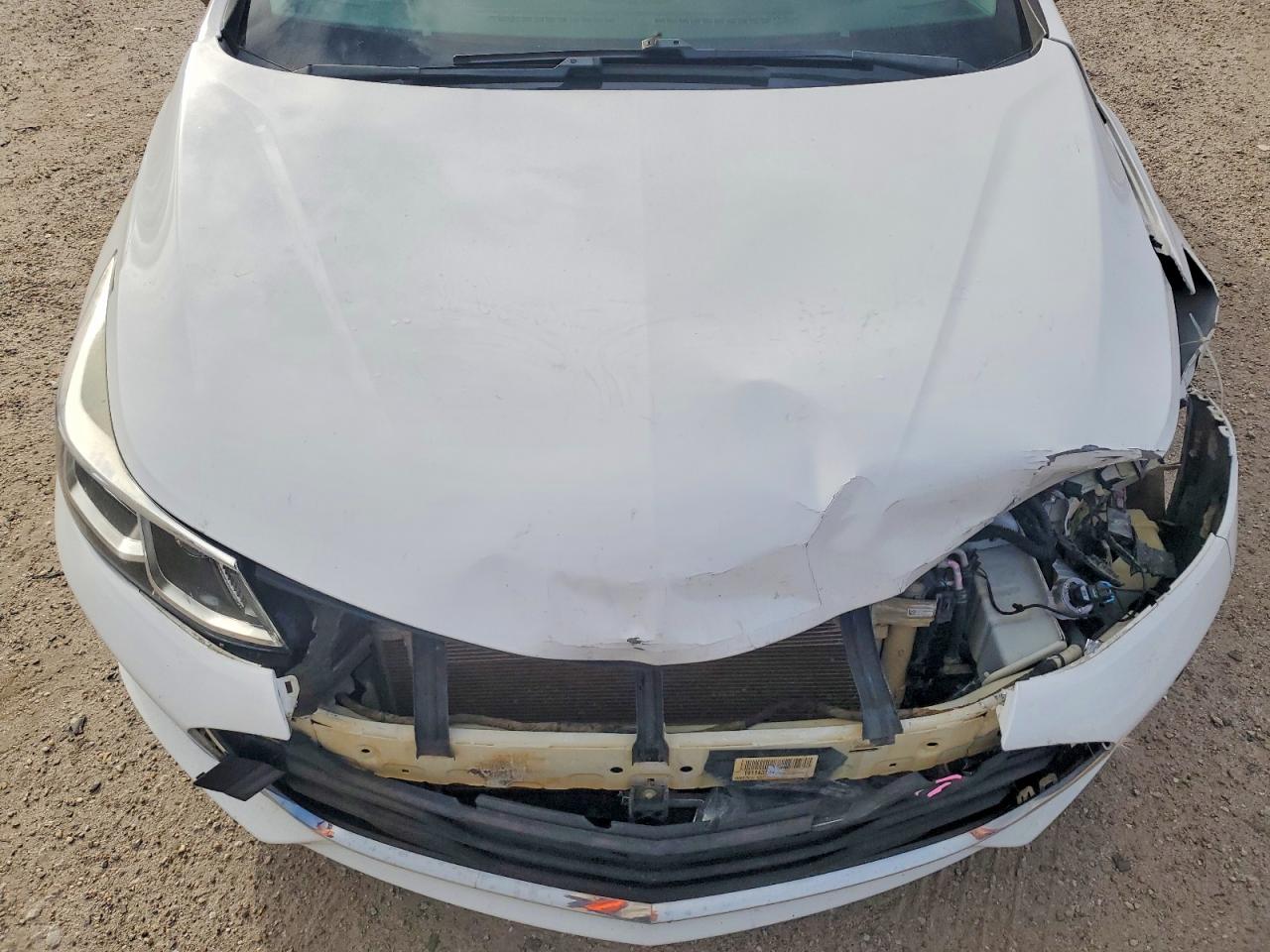 2019 CHEVROLET CRUZE LS photo 11