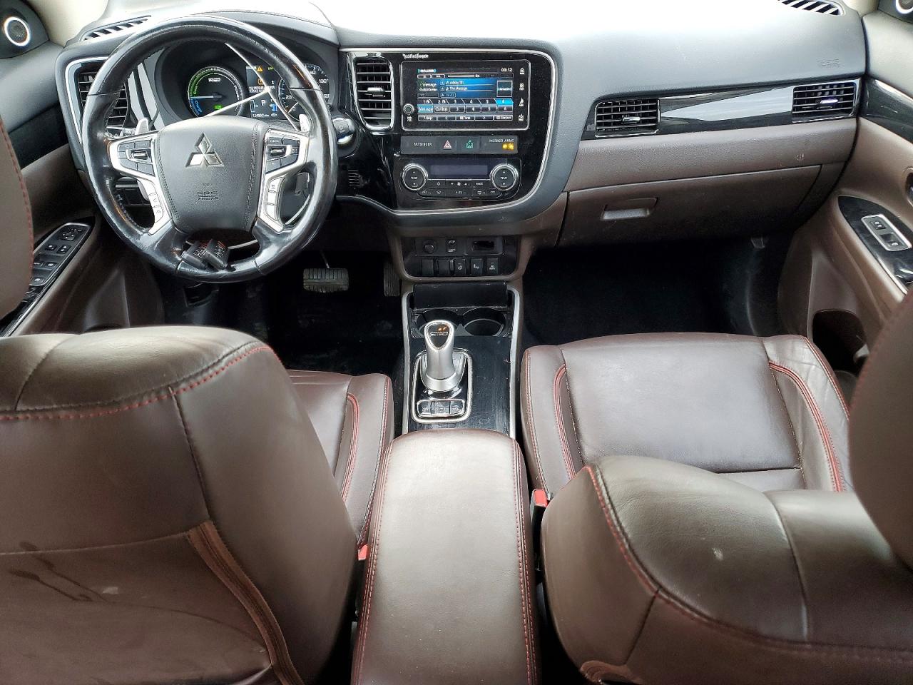 2018 MITSUBISHI OUTLANDER SE photo 8