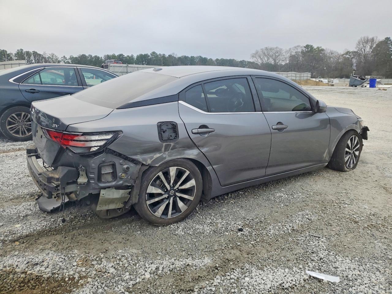 2022 NISSAN SENTRA SV photo 3